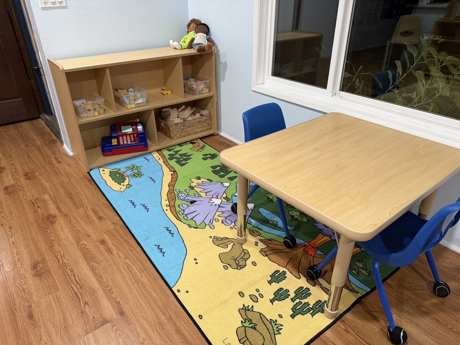 Activity corner at the NE Morlan location